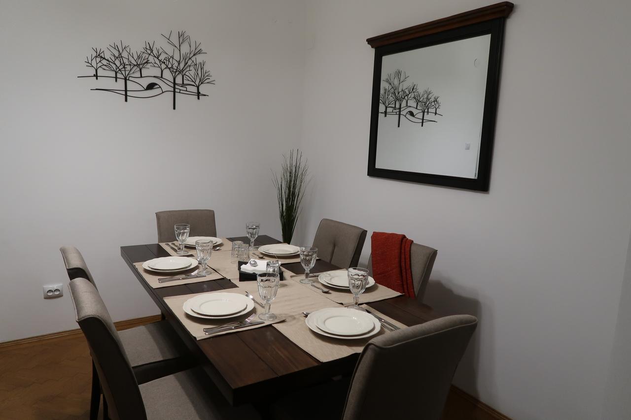 Apartment Athenee 1