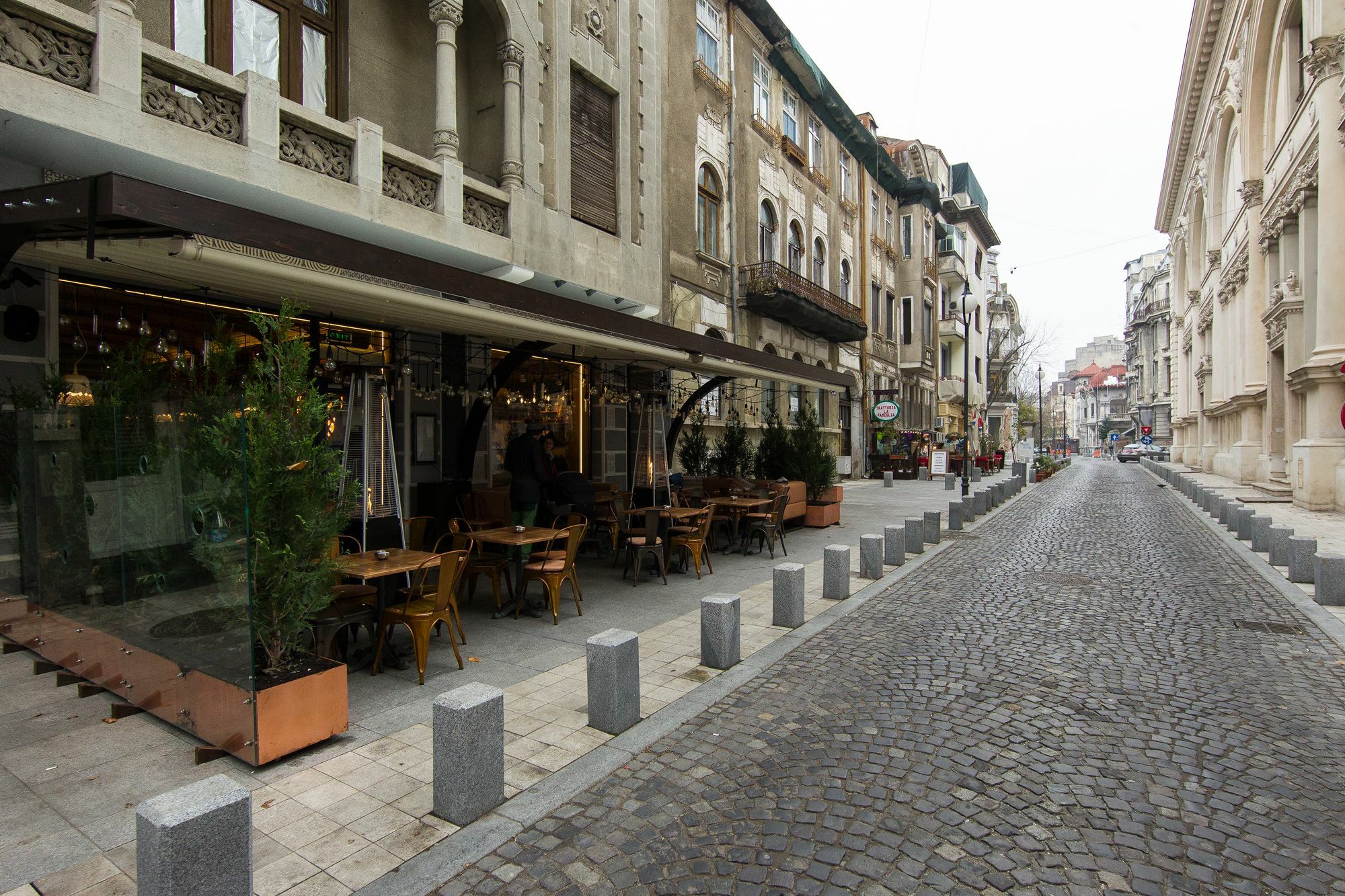 Athenee 1 Apartment *